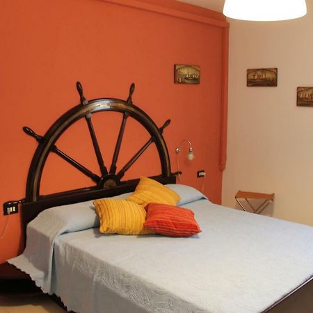 Capitan Nemo-Golfo Dei Poeti Lägenhet La Spezia Exteriör bild